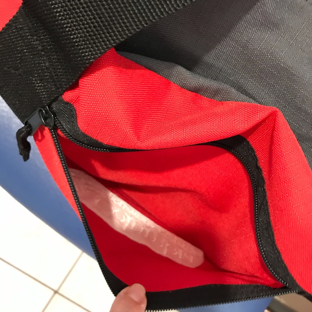 ๐HP๐ColumbiaSportswearCompany 24in gear bag - Picture 4 of 15